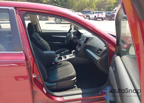 2012 Subaru Legacy 2.5I z USA, uszkodzony, nr VIN 4S3BMBA68C3003971